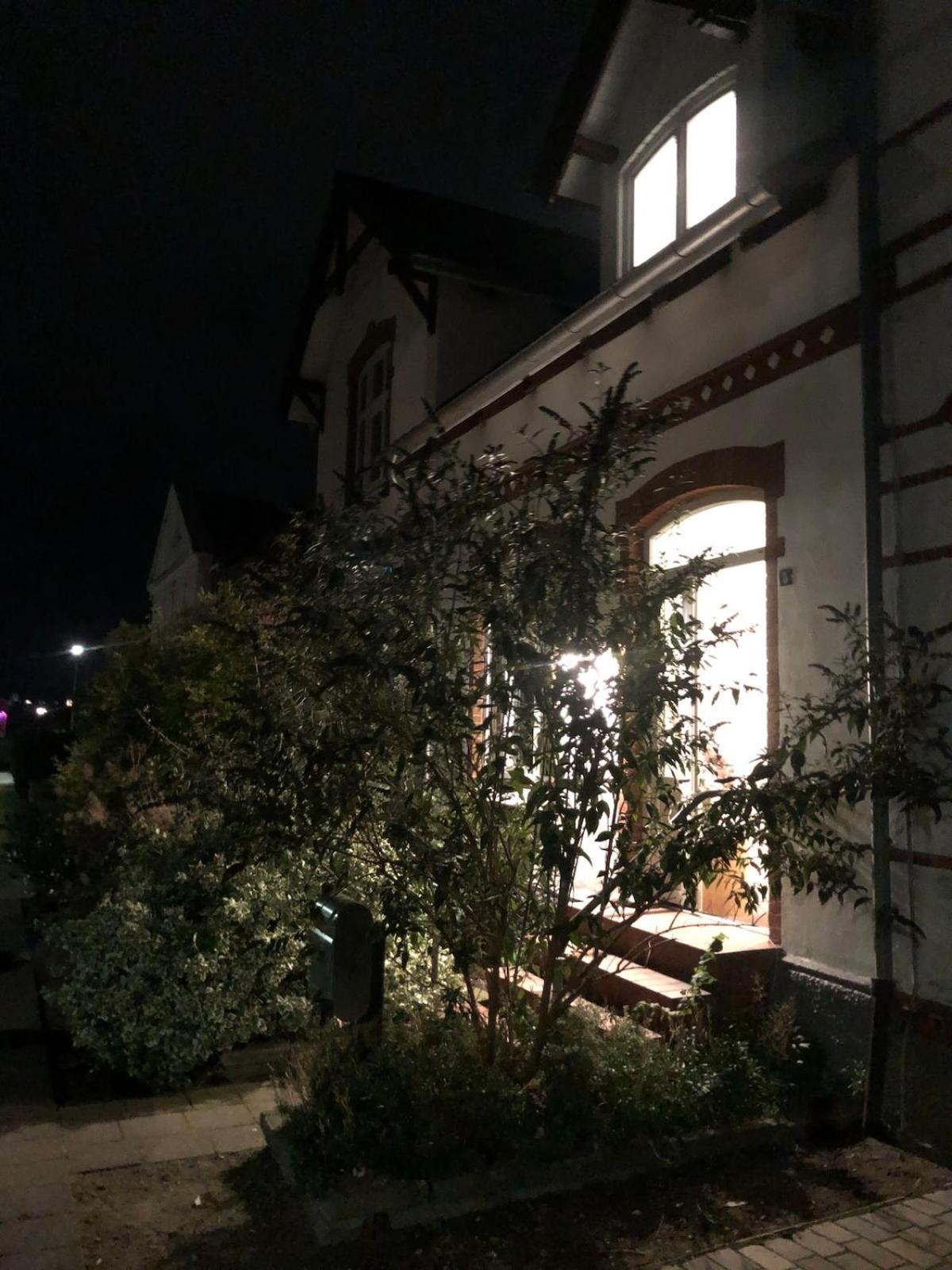 Charming Townhouse In The Heart Of *