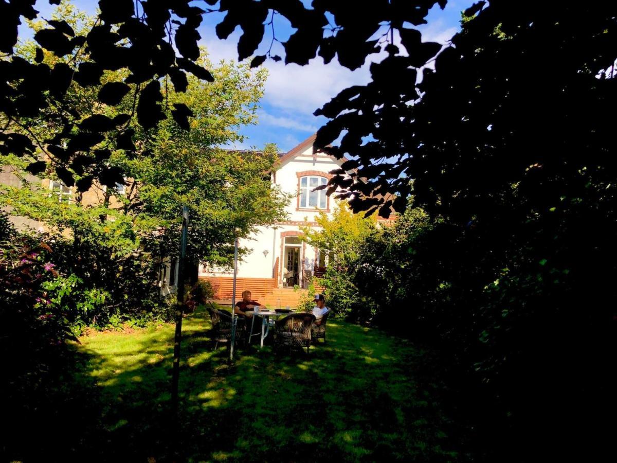 Charming Townhouse In The Heart Of